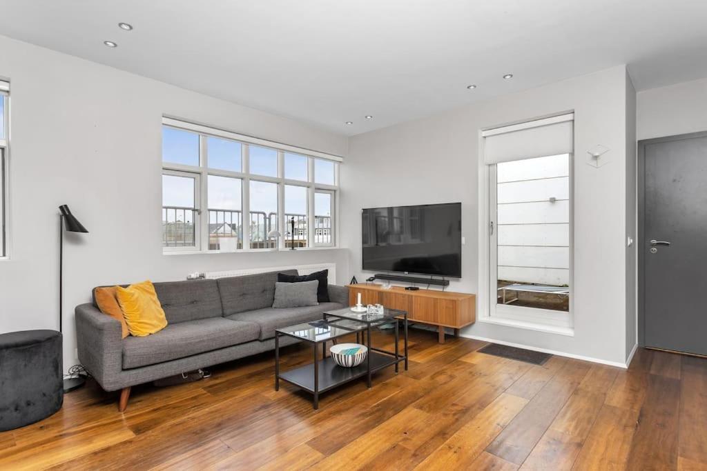 Apartment Stunning Rooftop In Downtown
